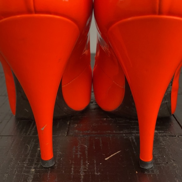 Calvin Klein heels - Picture 6 of 7